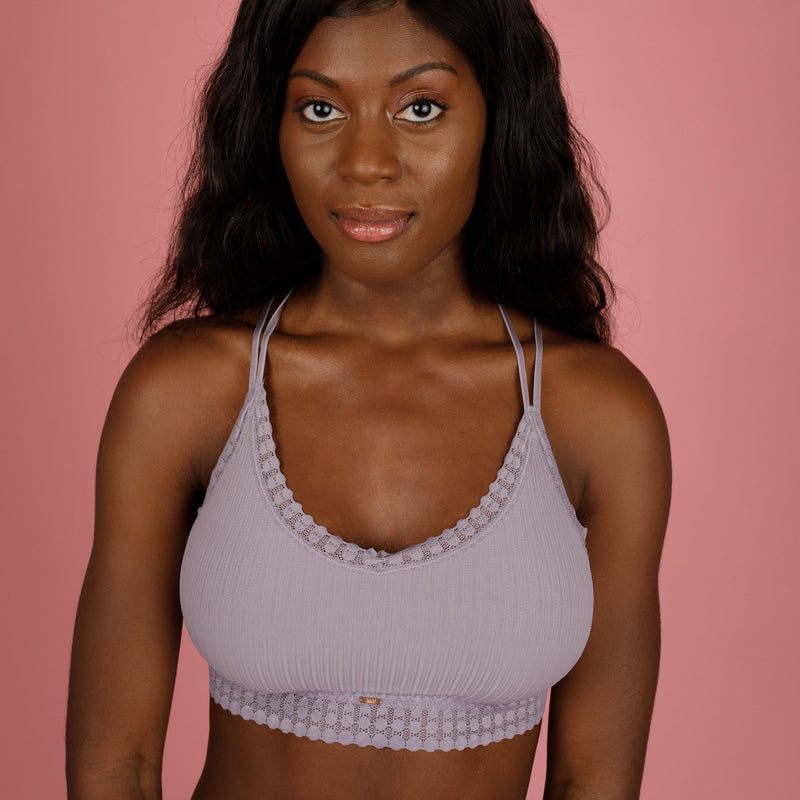 Discover the perfect combination of style and comfort with this lace bralette from JadyK Wholesale. Available in a variety of colors and sizes.